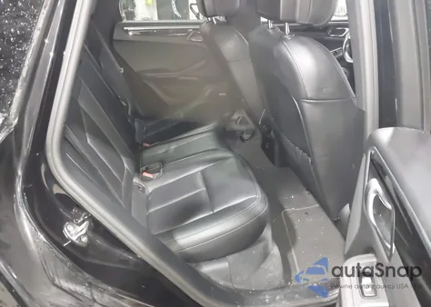 2020 Porsche Macan z USA, uszkodzony, nr VIN WP1AA2A5XLLB13740